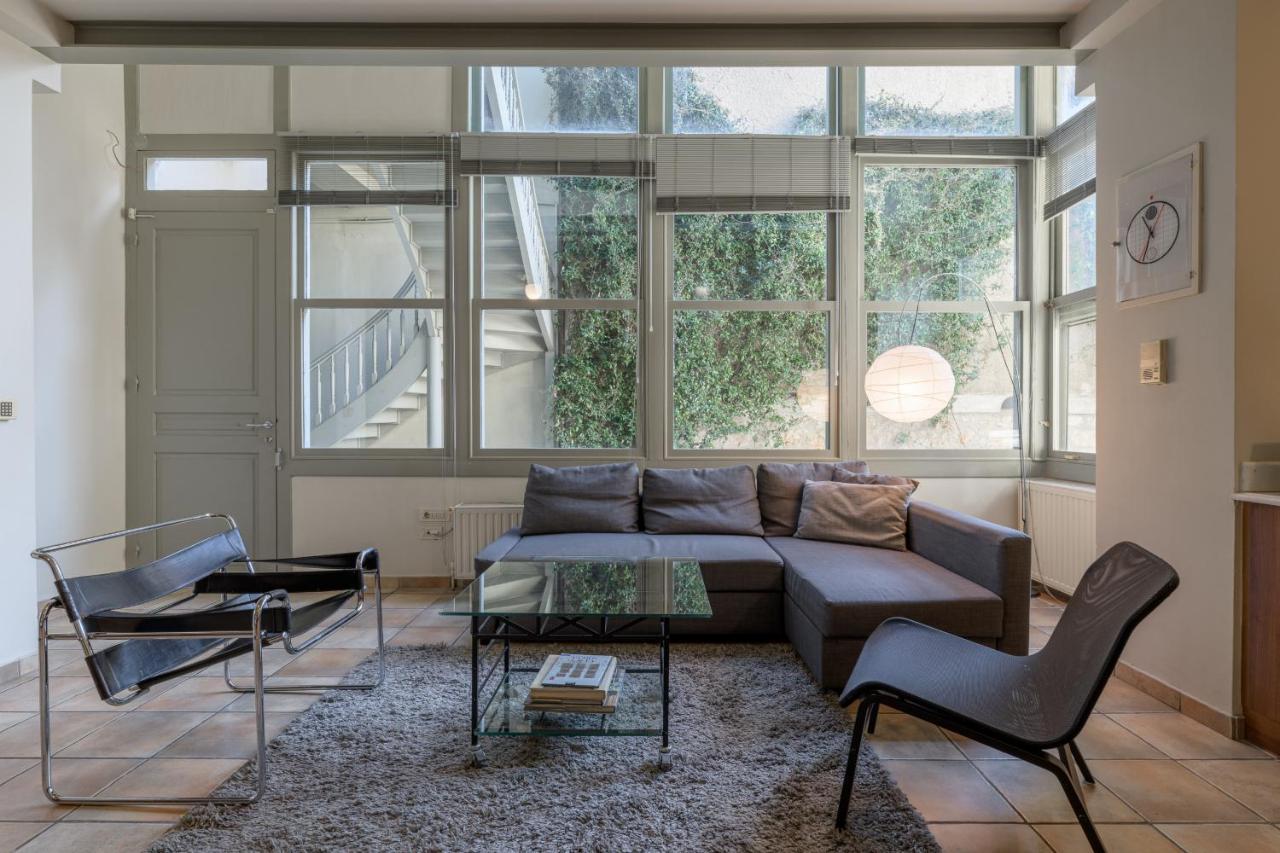 Вилла A Beautiful 2 Bdr House In The Heart Of Plaka Афины Экстерьер фото